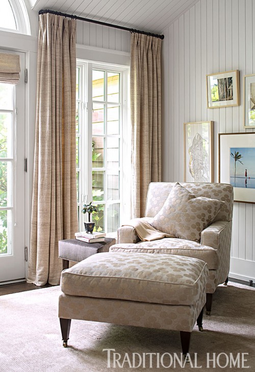 Anichini's Ara hand loomed silk curtain panels in a sitting room at this Southampton Summer House designed by Young Huh. Via Traditional Home